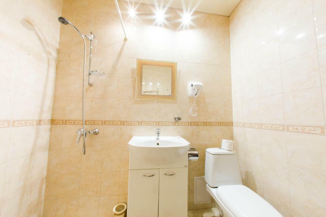 Pitsunda Hotel Ngoại thất bức ảnh